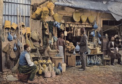 トルコの商人;かご細工と陶器 作： European Photographer